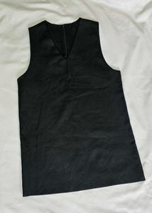 Sleeveless Black Top