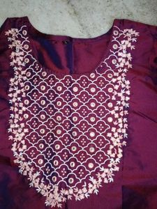 Nice Kurthi Set