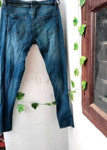 👖