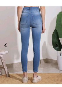 Shein Ripped Knee Denim stretchable Jeans