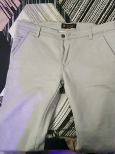 GUD STYLE Cream Chinos