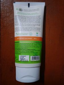 Mamaearth Vitamin C Daily Glow Face Cream