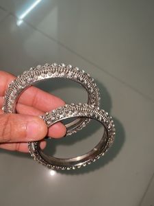 Oxide bangles