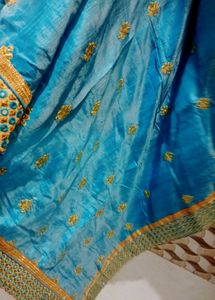 PRICEDROP Embroidery Border Mirror Work Saree