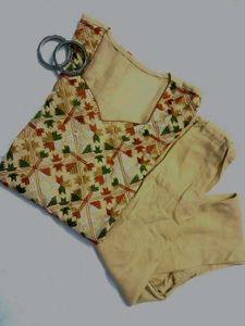 Elegant Pulkari Kurta Set A
