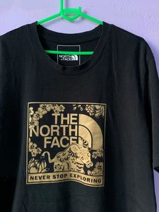 The North Face Tshirt