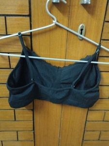 Combo Of P Four Imported Fabric Bra N Anty
