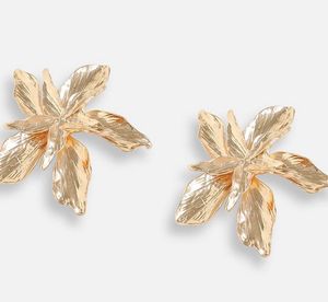 Gold Flower Earrings