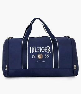 Tommy Hilfiger Callan Men Polyester Gym Bag.