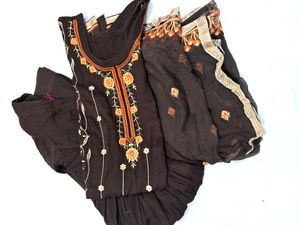 🌿🌿Good Condition Dark Brown Ptiyala Salwar Suit
