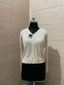 Pintresty korean  🌸Elegant Cream Cardigan