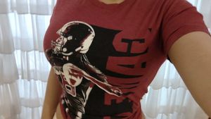 2000s megan fox baby graphic tee