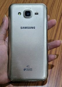 Samsung Galaxy J5[No Charger]