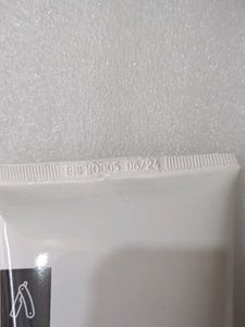 Ustraa Face Wash &amp; Scrub combo