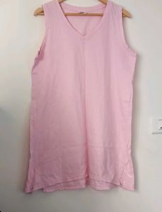 Pink Sleeveless V-Neck Dress