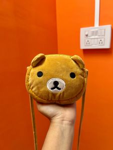 Cute Sling bag🐻