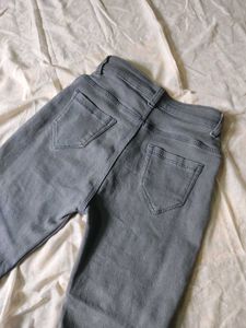 AJIO Grey Flared Jeans