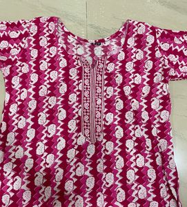 Short Pink Kurti