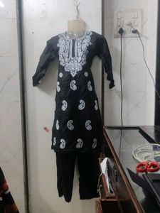 Chikenkari Cotton Kurti