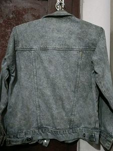 Denim Jacket - Classic Style