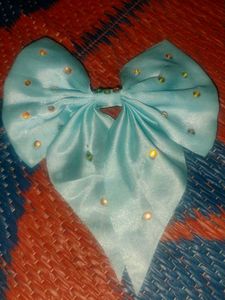Hair Bow &amp; claw Bracelet