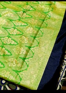 Green &amp; Black Banarasi Silk Sari 🥻