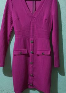 Chic Pink V-Neck Dress