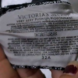 Victorias Secret Bra