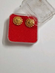 Gold Floral Stud Earrings