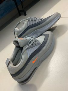 Nike Grey &amp; Orange Sneakers