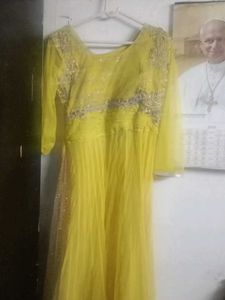 Elegant Yellow Ethnic Gown