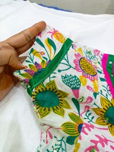 Kurti With All Over Flower Design And Mirror Work