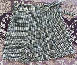 Check Buckle Skort