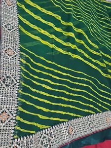 Green &amp; Yellow Bandhani Saree