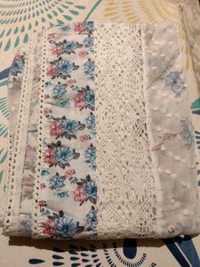 Floral & Lace Duppata