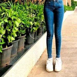 Blue Skinny Jeans