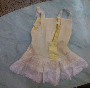 Chikon Sleeveless Frock