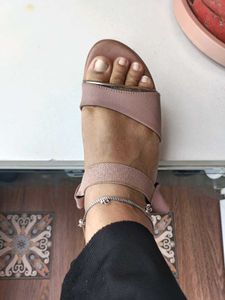 Flats Sandal