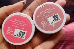 Combo Of Mamaearth Nourishing Lip, Cheek & Eye Tin