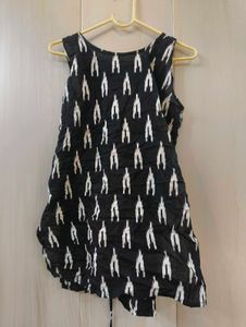 Sleeveless corset Kurti with back details 🦢🪞