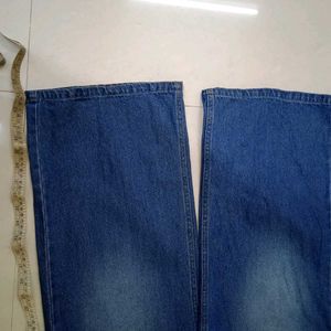 Baggy Jeans