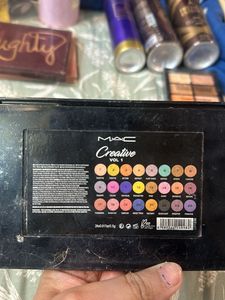 MAC EYESHADOW PALETTE Used