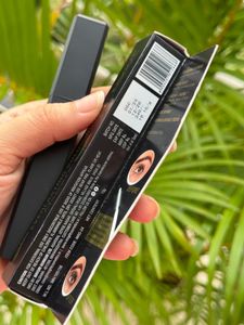 INSIGHT Voluminous Mascara - Black