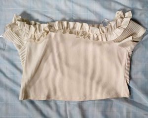 Size XL/ XXL 🎁Buy 2 Get 1 Free 🎁White Ruffle Top