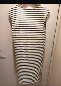 H&amp;M Striped  Mini Dress With Pockets And Slit