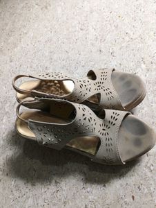 Cute Cut-Out Sandals