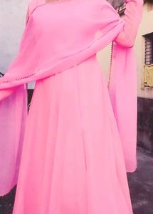 Elegant Pink Kurta Set
