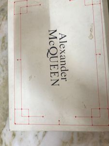 Brandnew Alexander McQueen