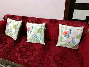 five beautiful custion covers