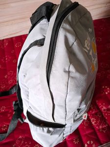 Cute &#39;Meow&#39; Backpack